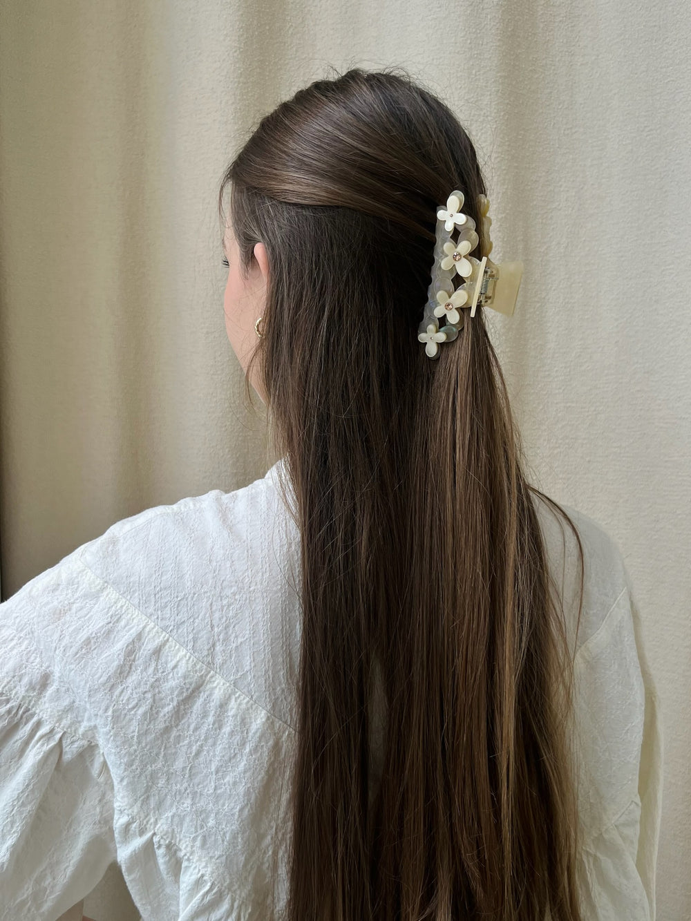 SUI AVA HAIR CLIP PREETY MILKY MIDDLE YELLOW