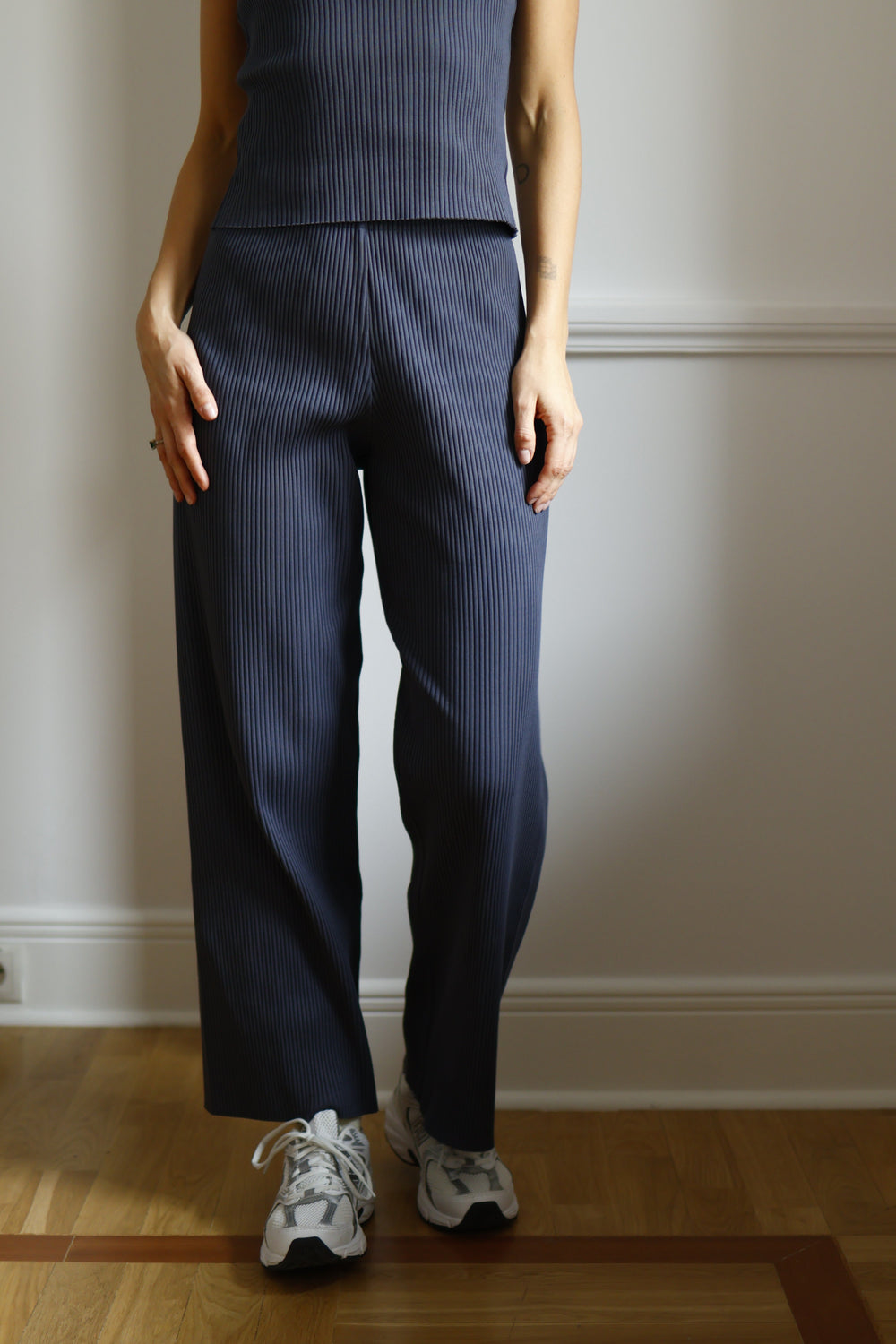 DAMAS ORGANIC PANTS GRAPHITE