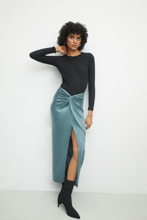 ZOE SKIRT